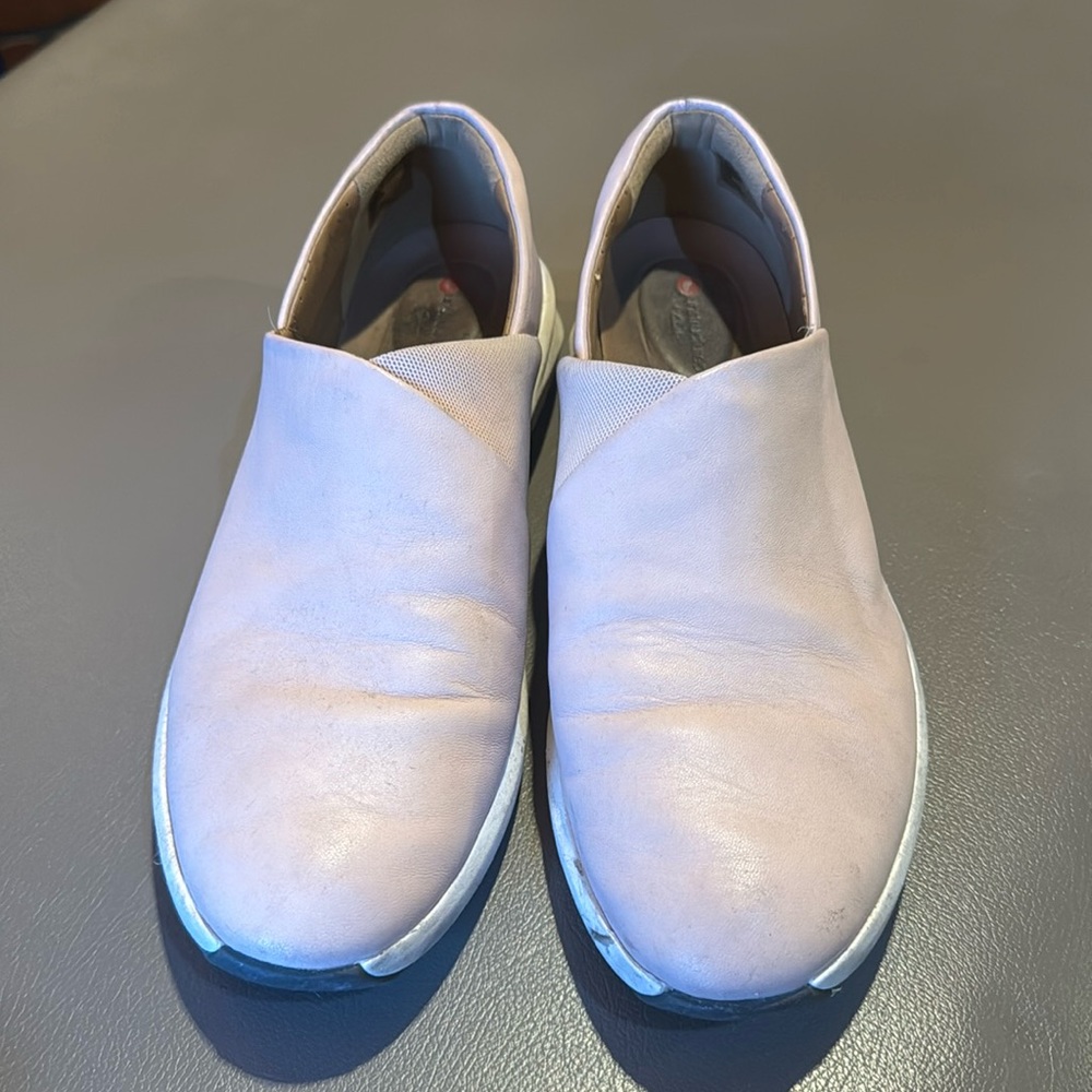 Pink rose slip on women's shoes size 10